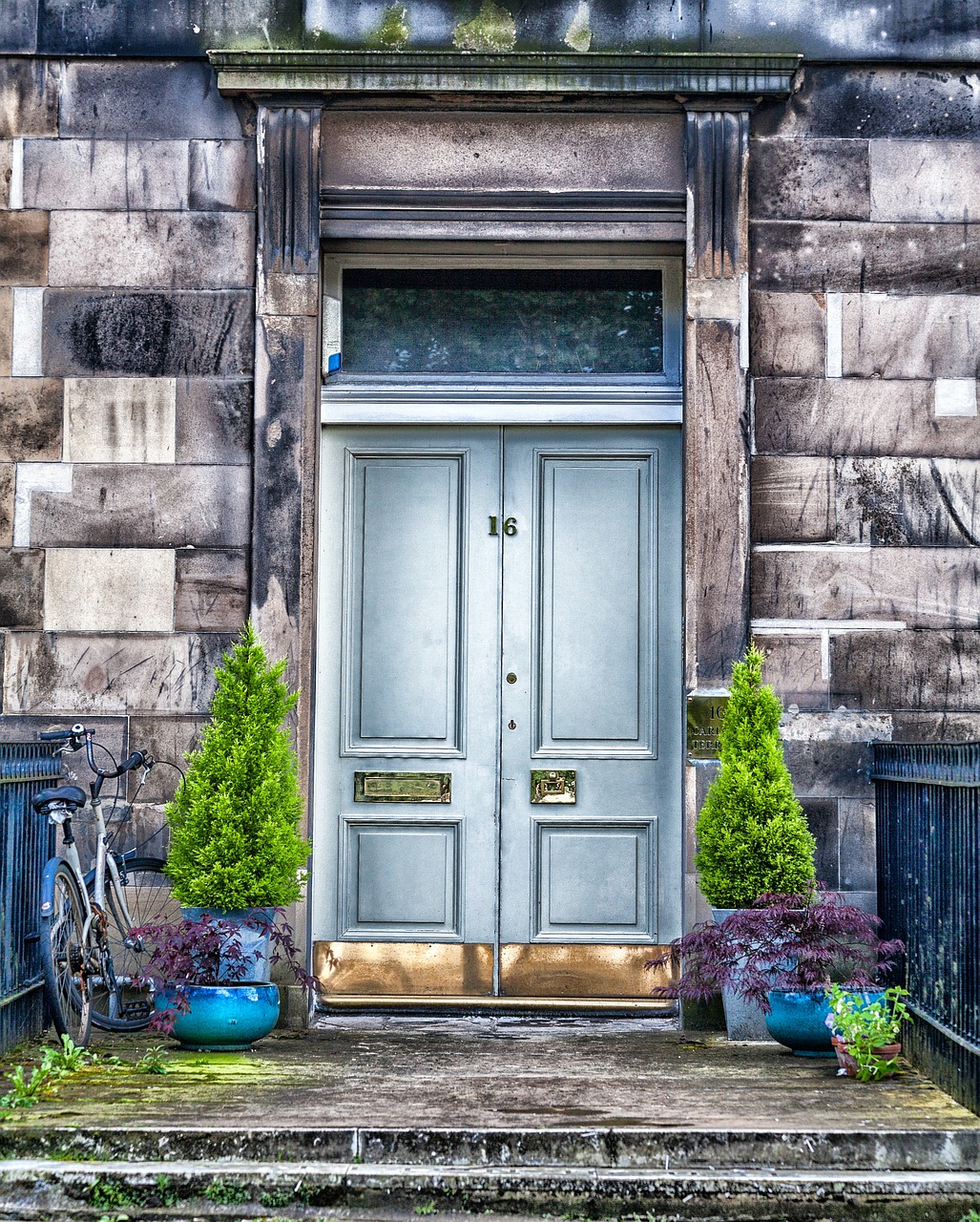 door doorway plants free photo