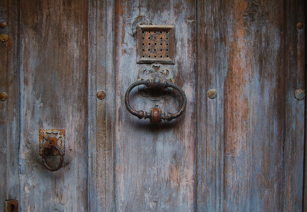 door old wood free photo