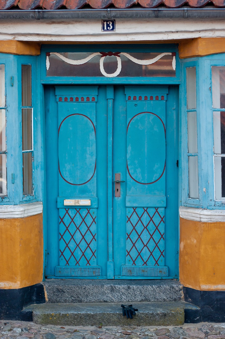 door old retro free photo