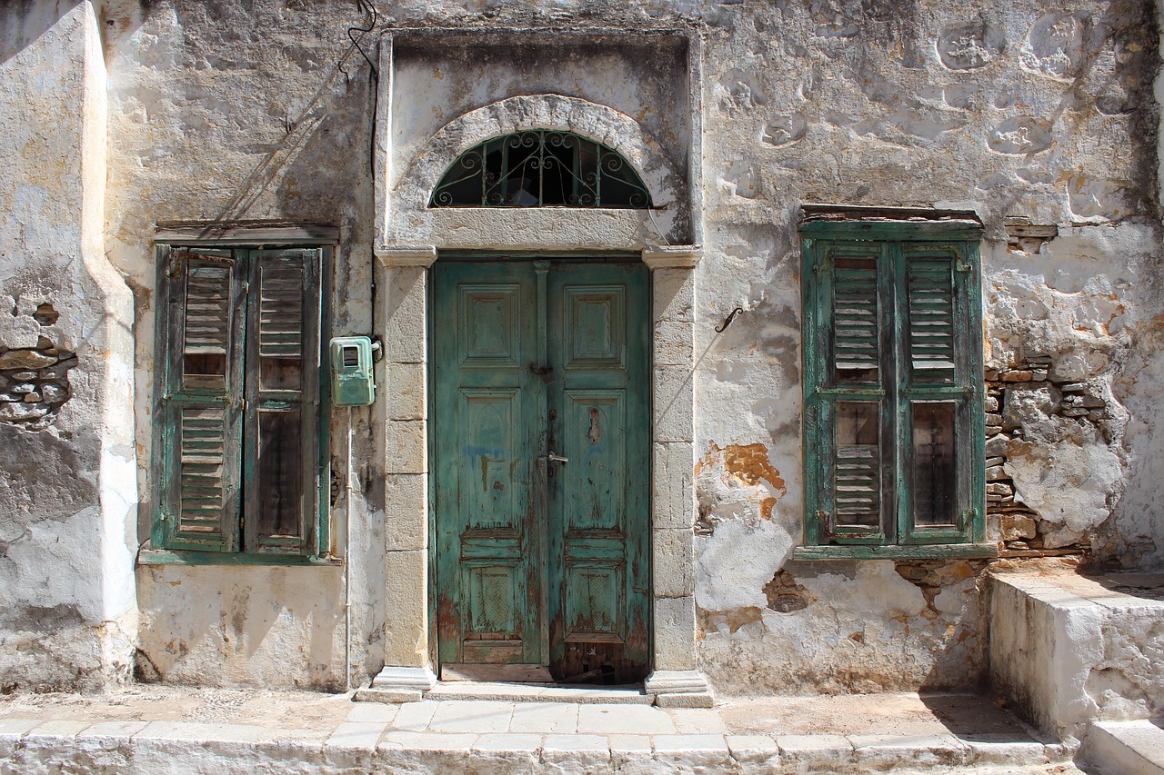 door rustic greece free photo