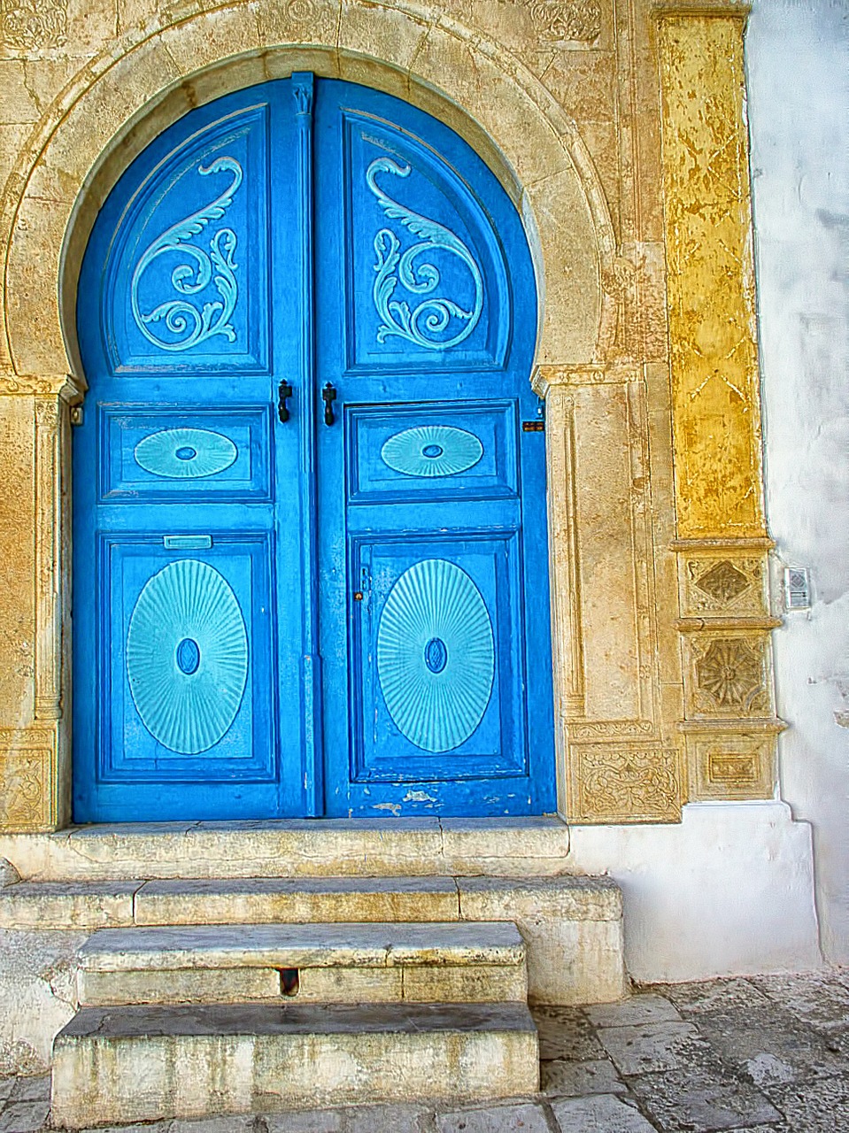 door blue beautiful free photo