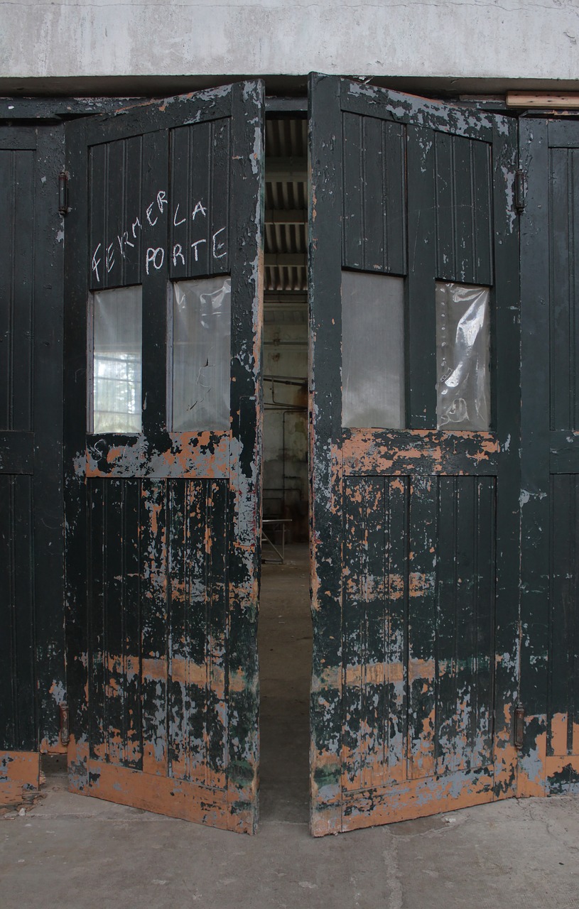 door gate factory free photo