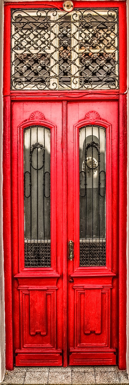 door wooden red free photo