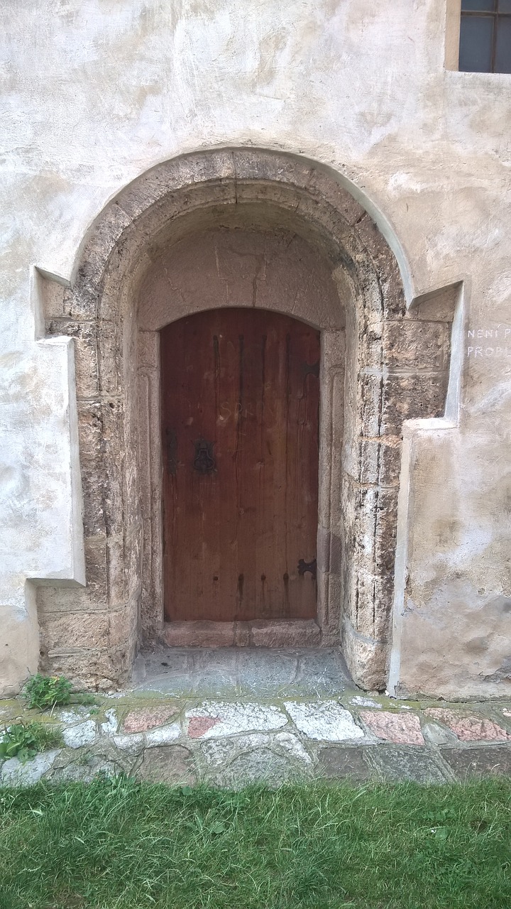 door church architecture free photo