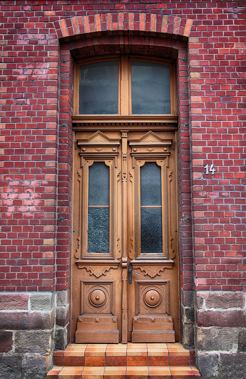 door front door old free photo
