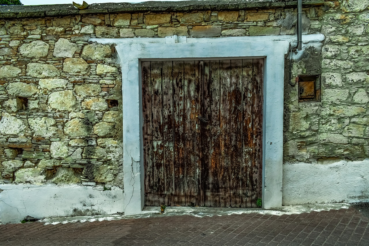 door wall architecture free photo