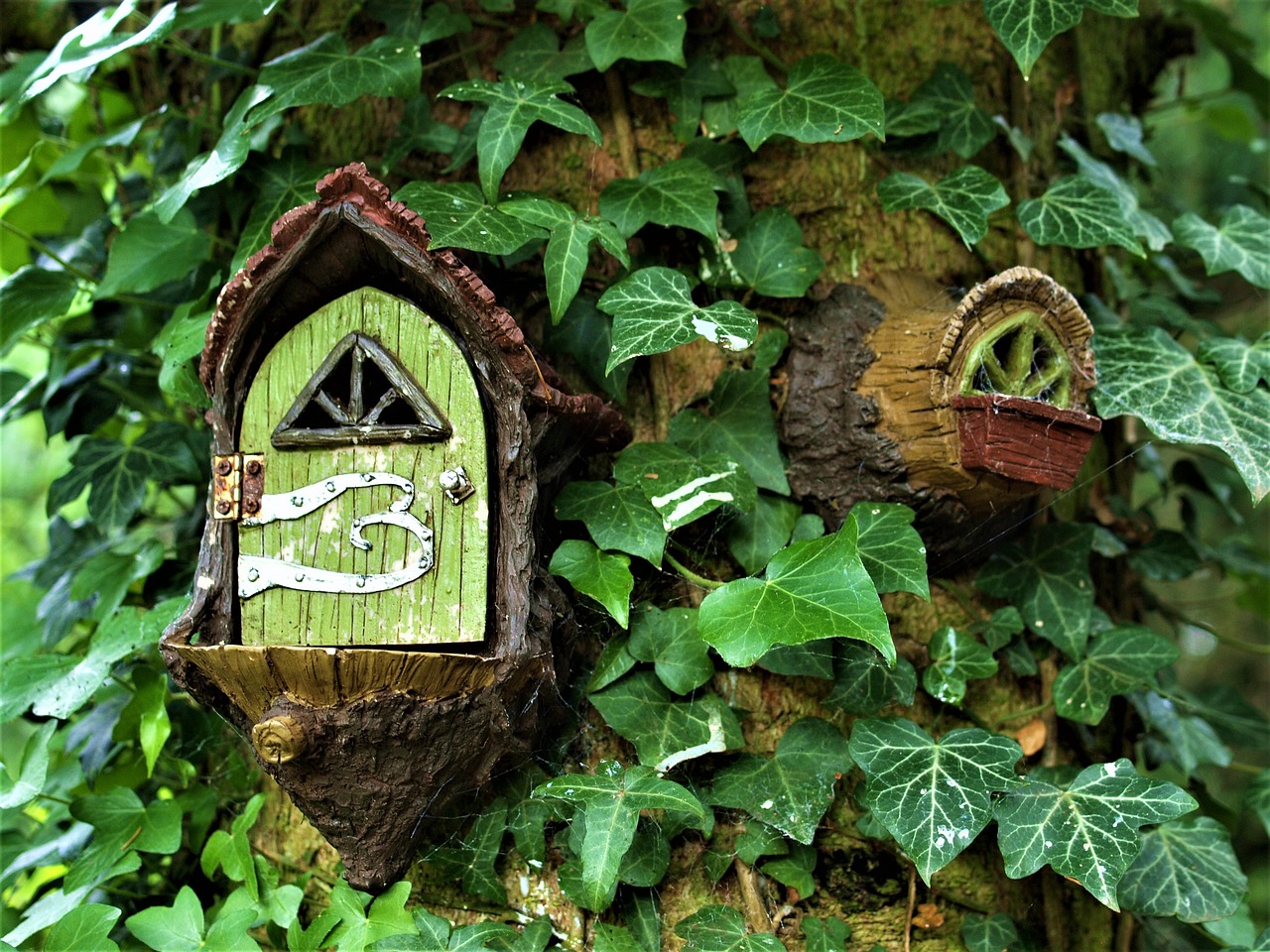 door  fairy garden  miniature free photo