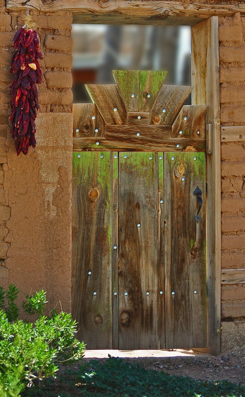 door wood architecture free photo