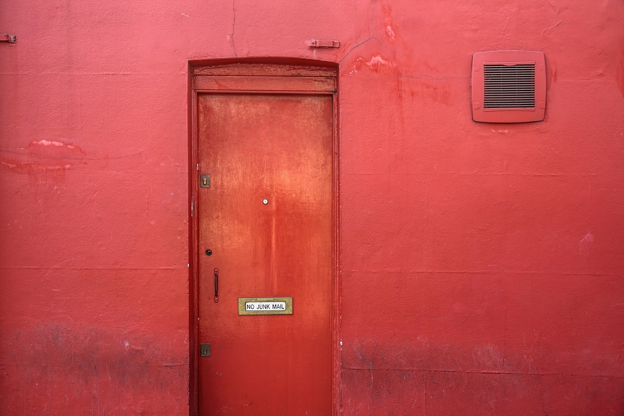 door  wall  red free photo