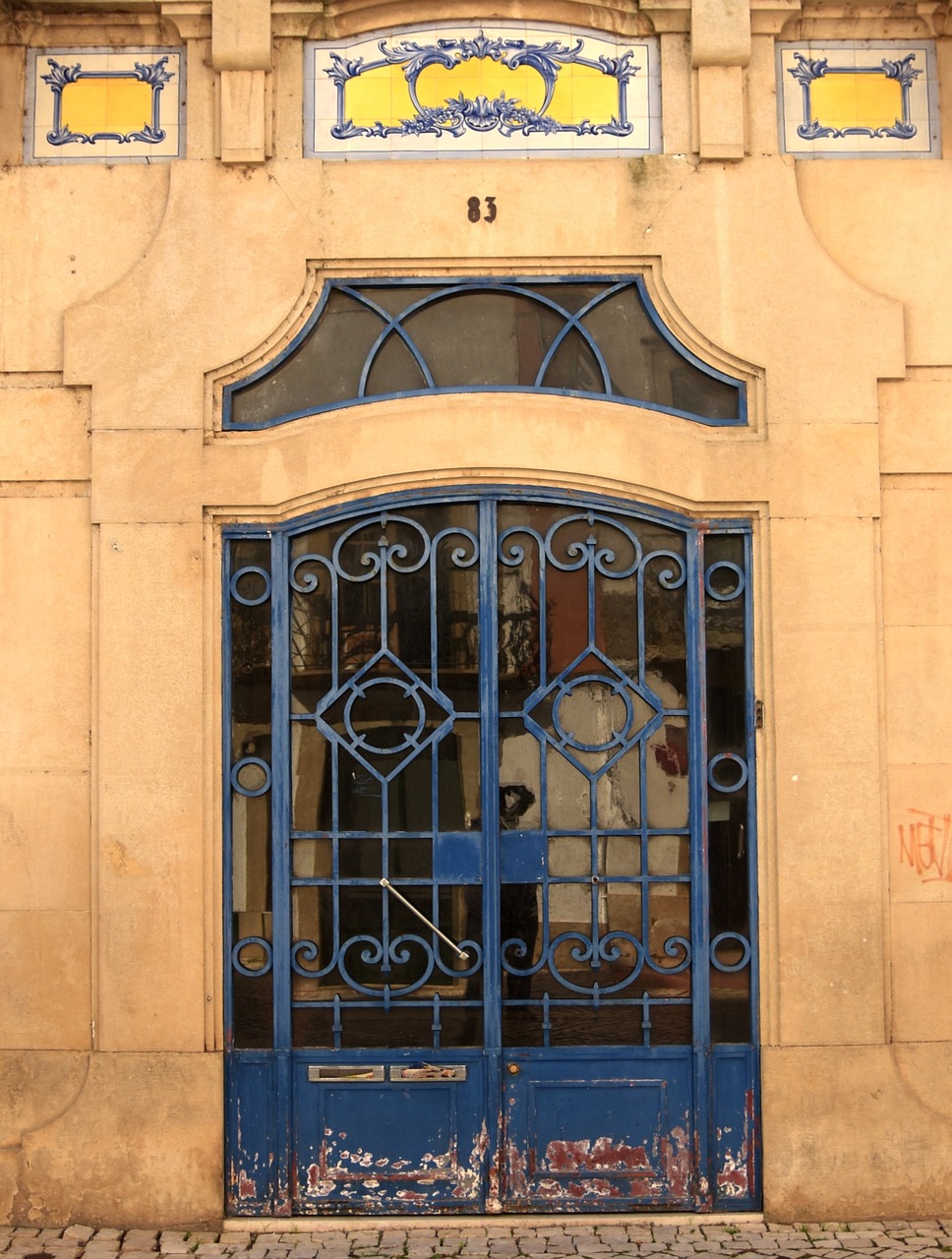 door  old  iron free photo