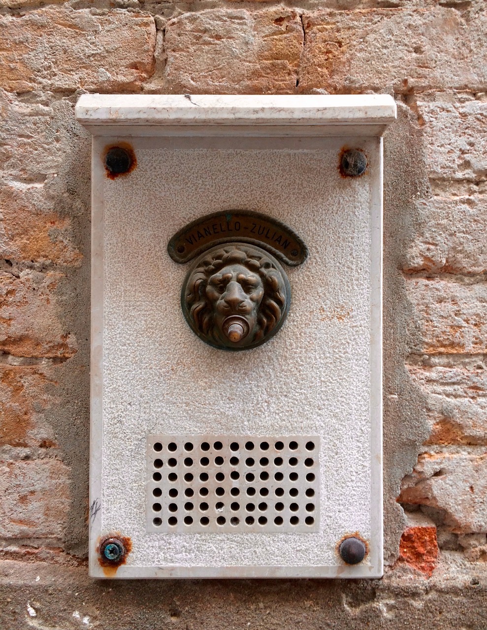 door bell venice lion free photo