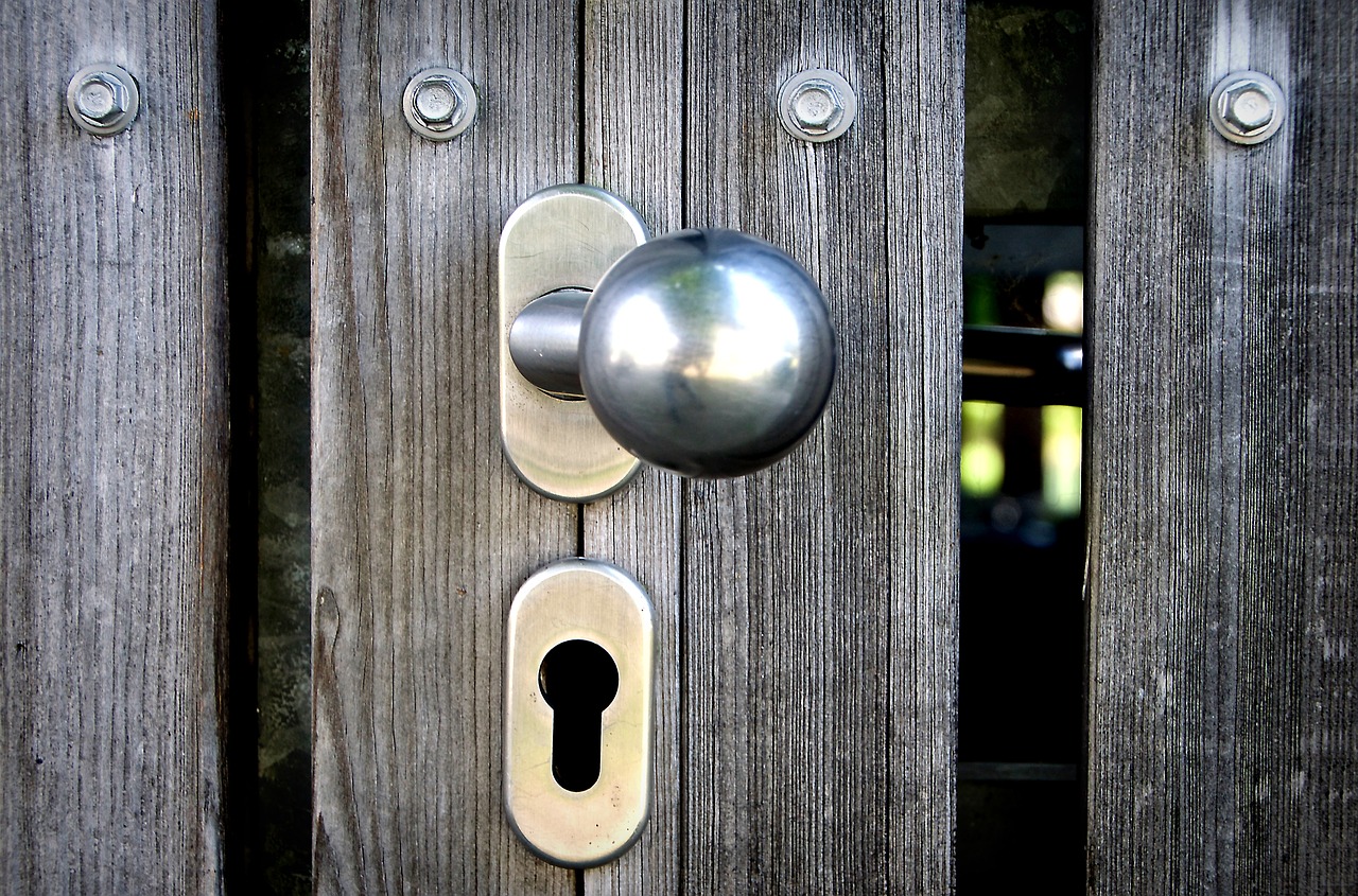 door handle ball grip castle free photo