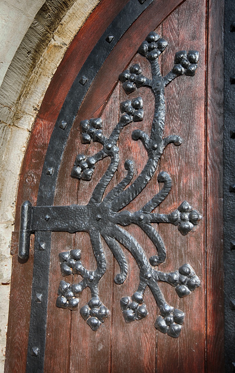 door hardware detail iron free photo