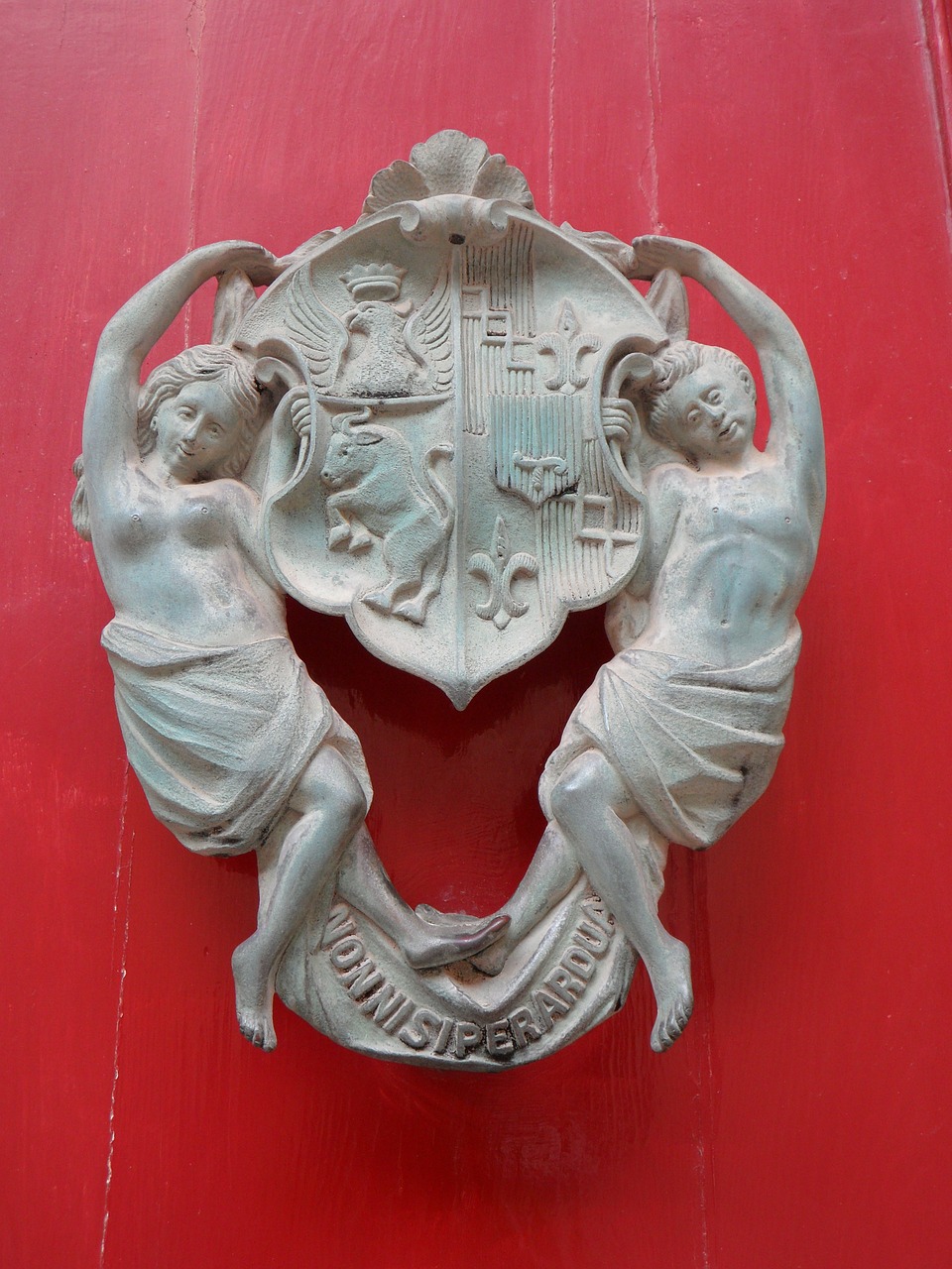 doorknocker coat of arms muses free photo