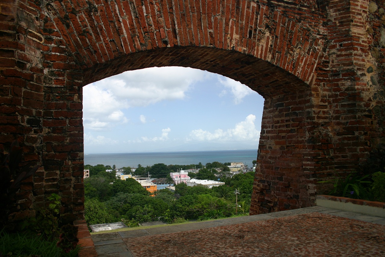 doorway fort puerto free photo