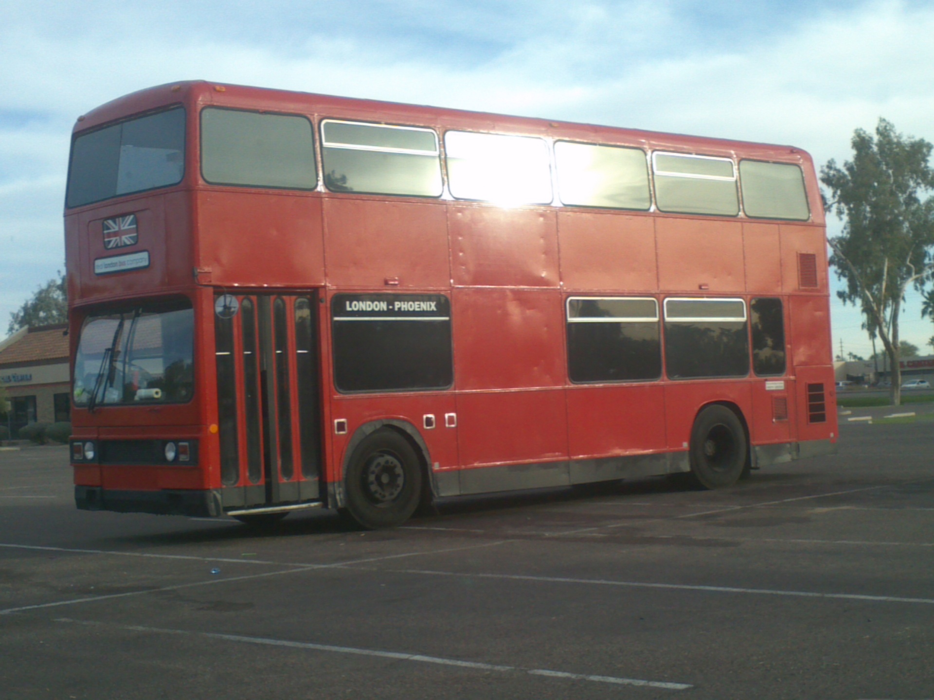 red double decker free photo