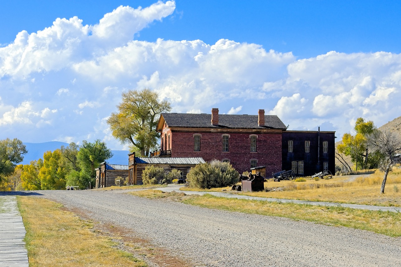 downtown bannack  hotel meade  montana free photo