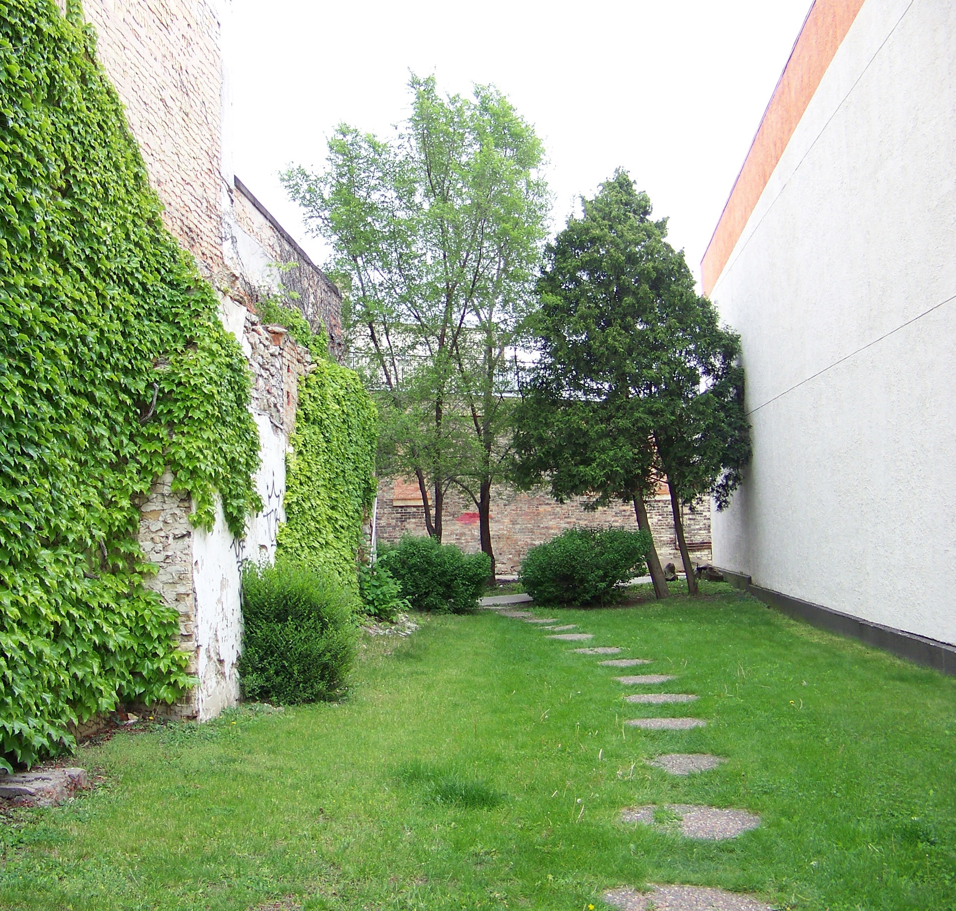 city landscaping idea roof balcony free photo