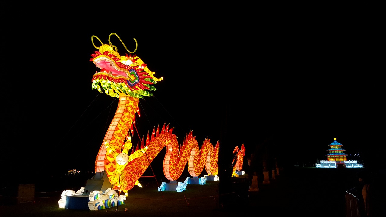 dragon lantern chinese free photo