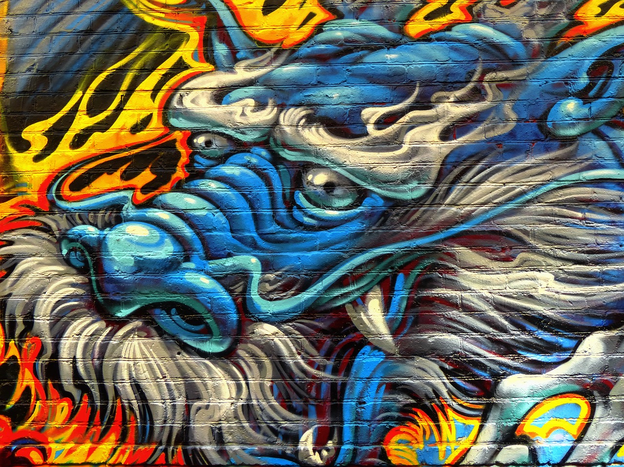 dragon editorial graffiti free photo