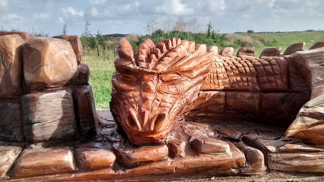 dragon wooden wood carving free photo