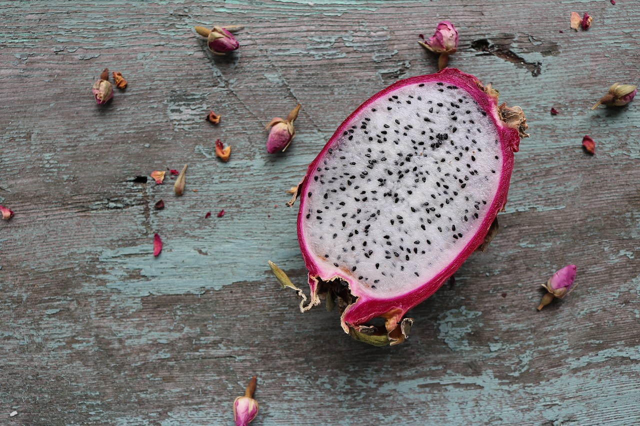 dragon fruit pitaya dragonfruit free photo