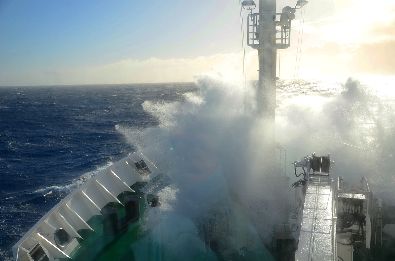 drake passage antarctica waves free photo