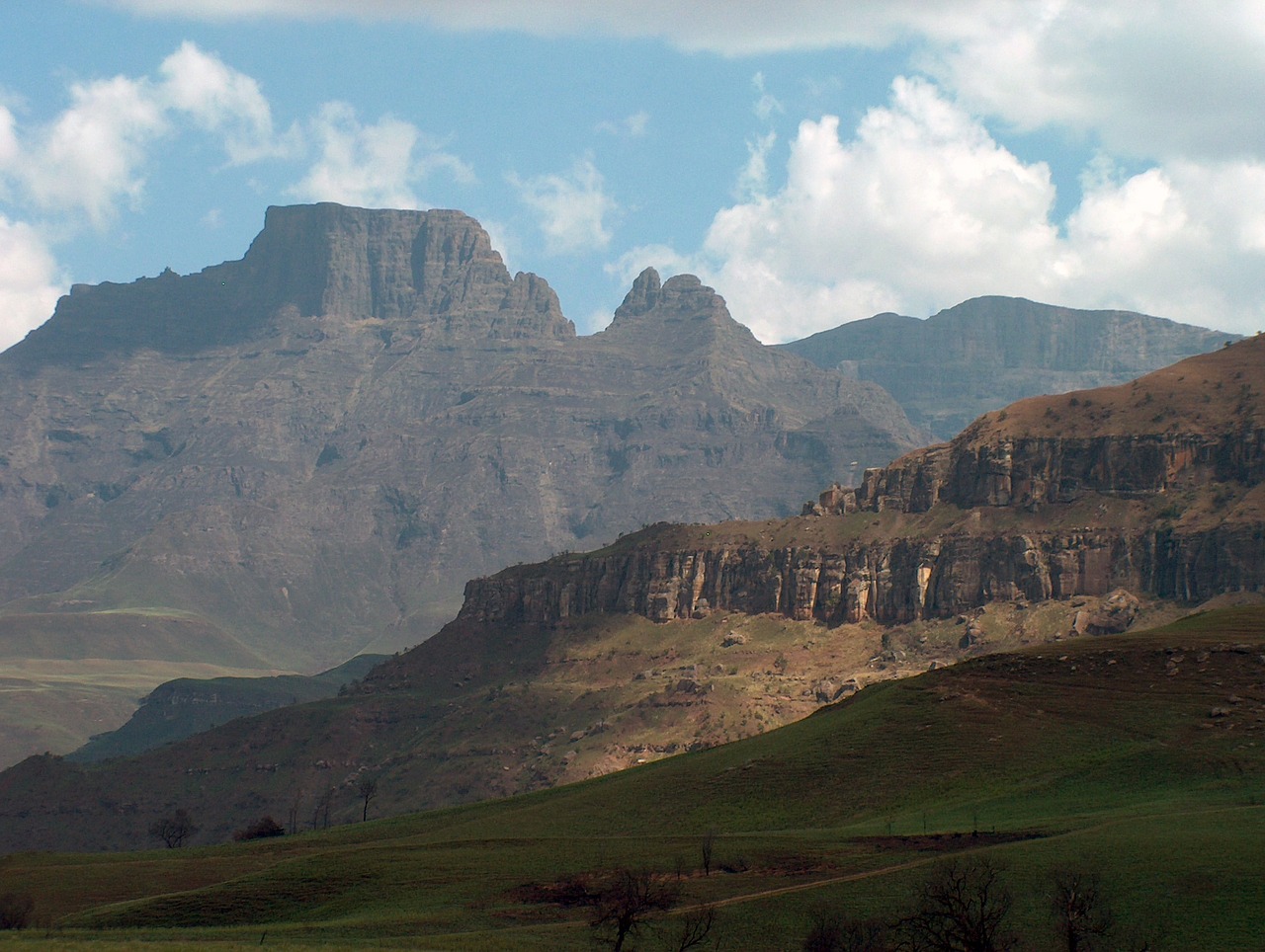 drakensburg south africa mountains free photo