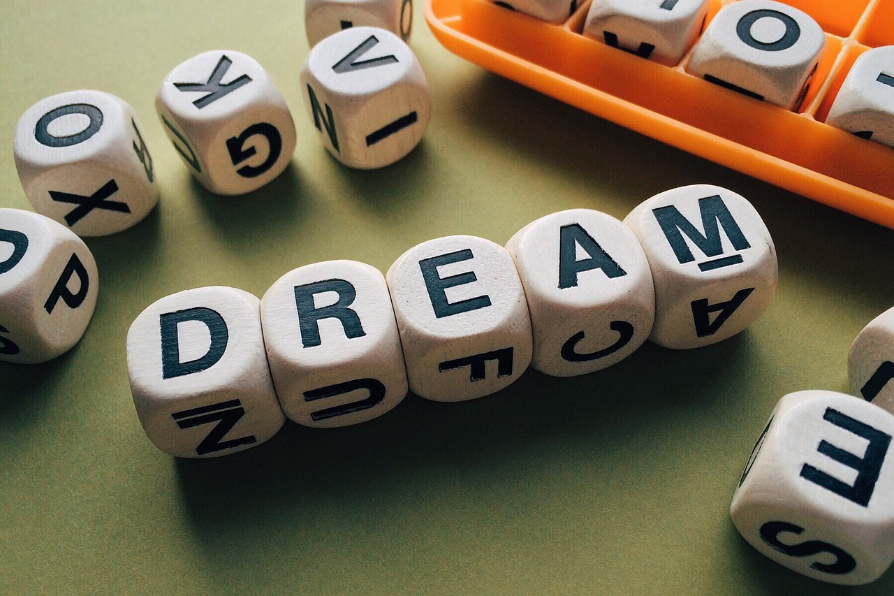 dream word letters free photo