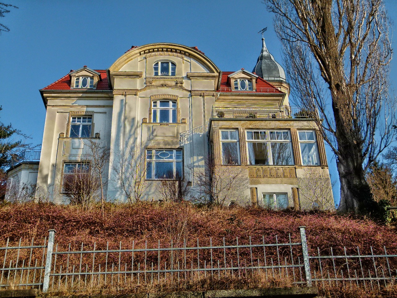 dresden germany house free photo