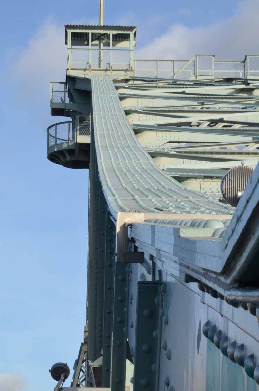 dresden blue wonder steel bridge free photo