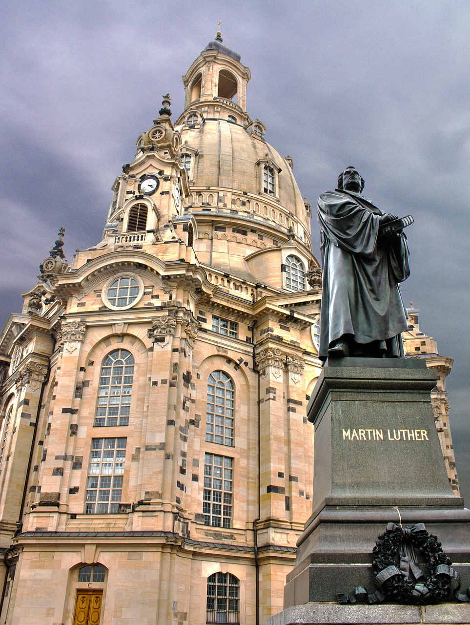 dresden frauenkirche martin luther free photo