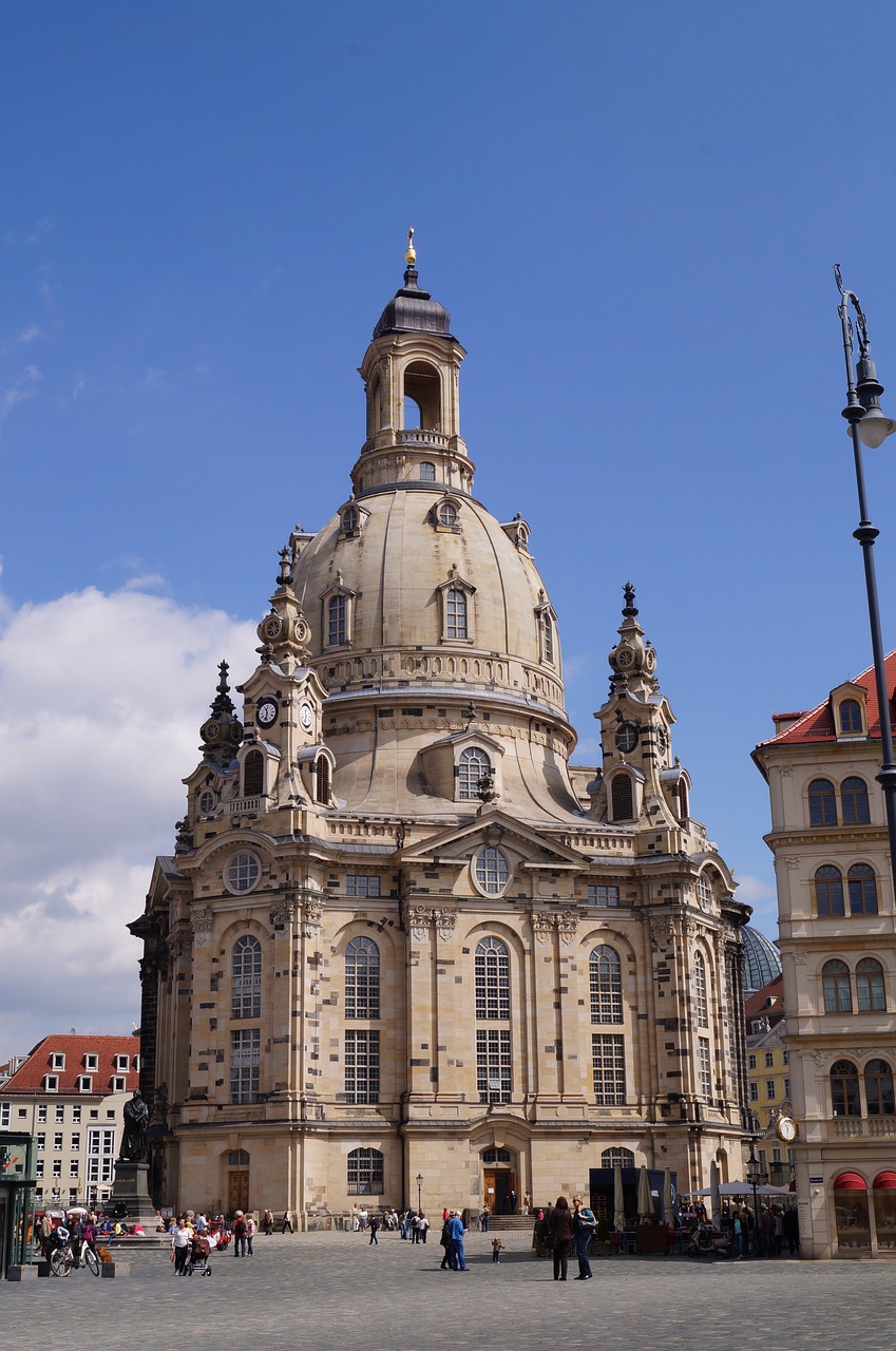 dresden frauenkirche church free photo