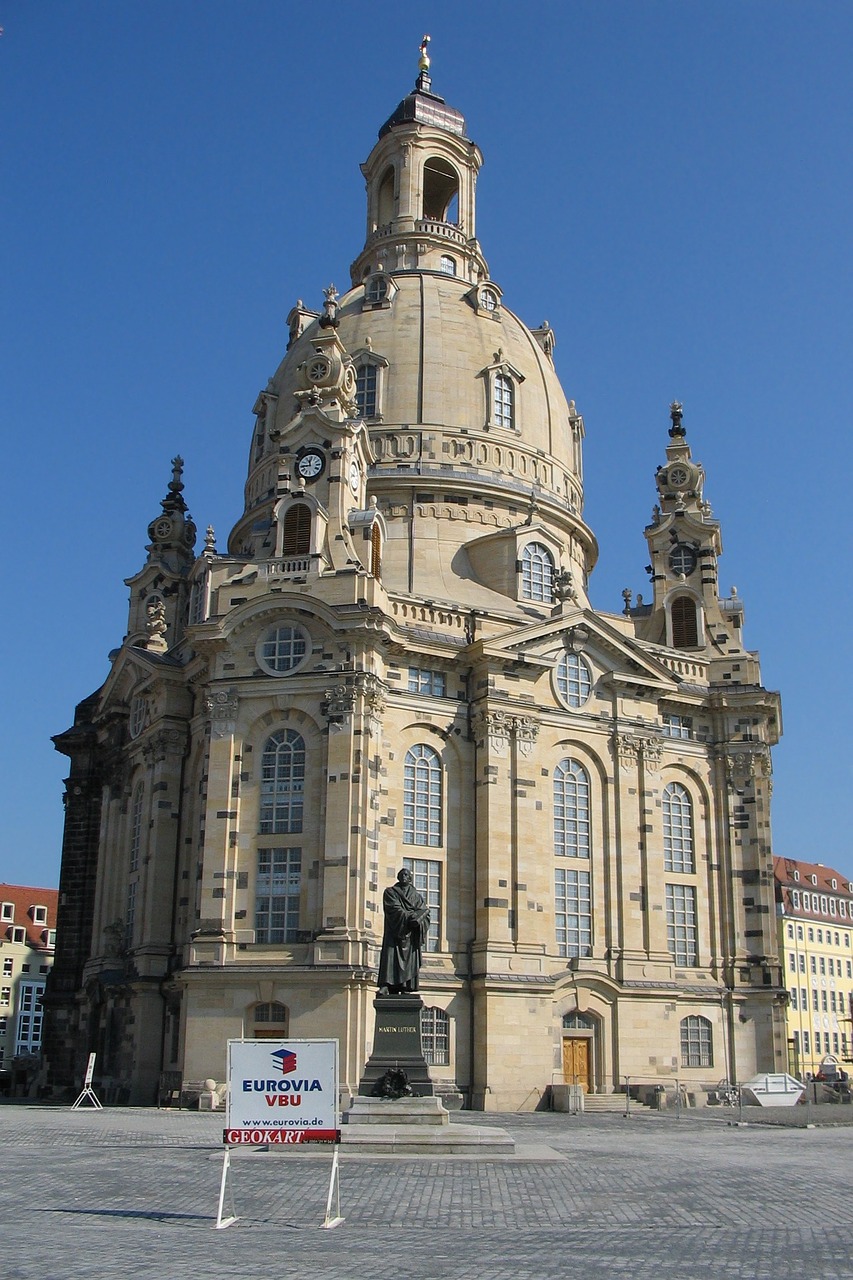 dresden architecture church of our lady church free photo