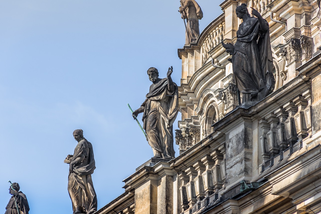 dresden  lanterns  lantern free photo