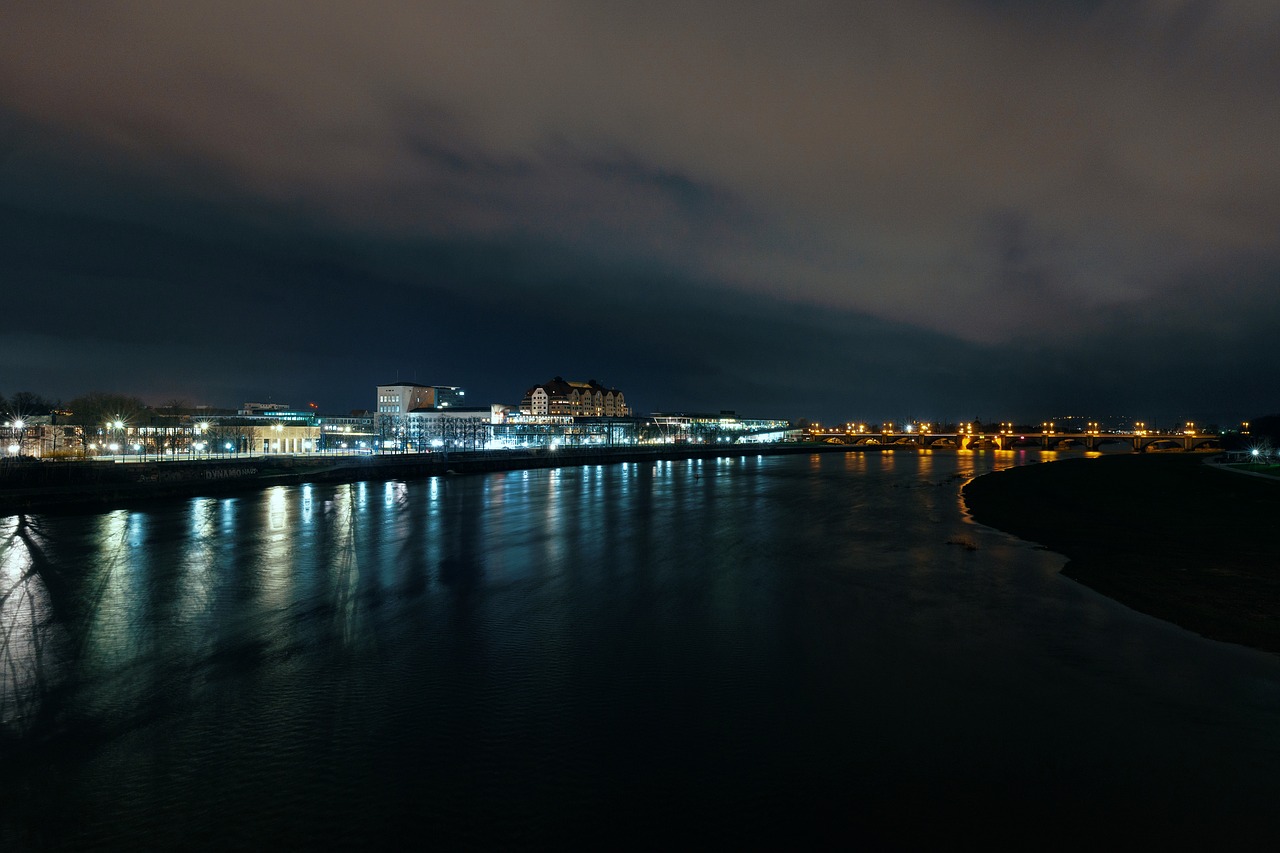 dresden  augustus bridge  elbe free photo