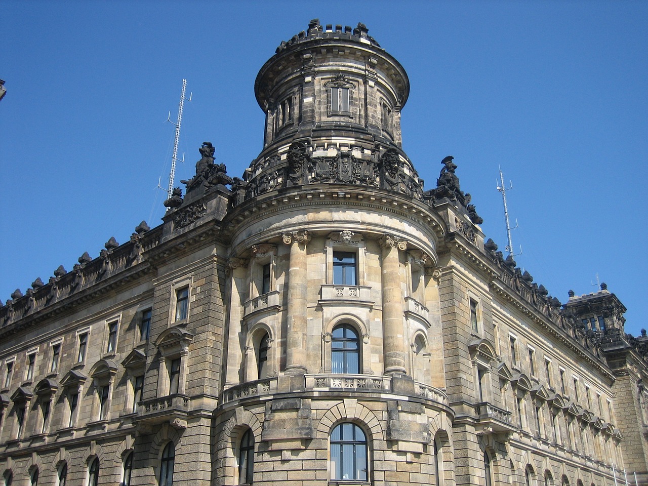 dresden police station photography free photo