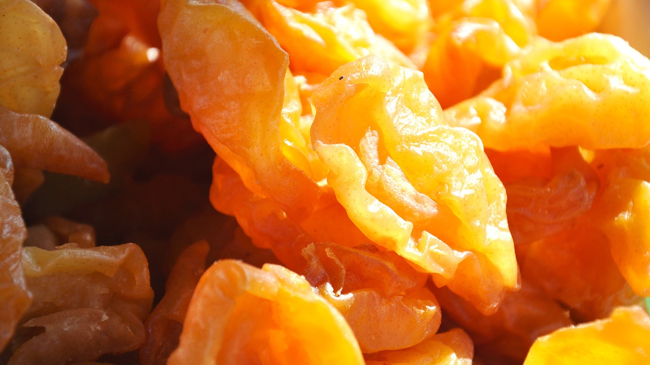 dried fruit apricots food free photo