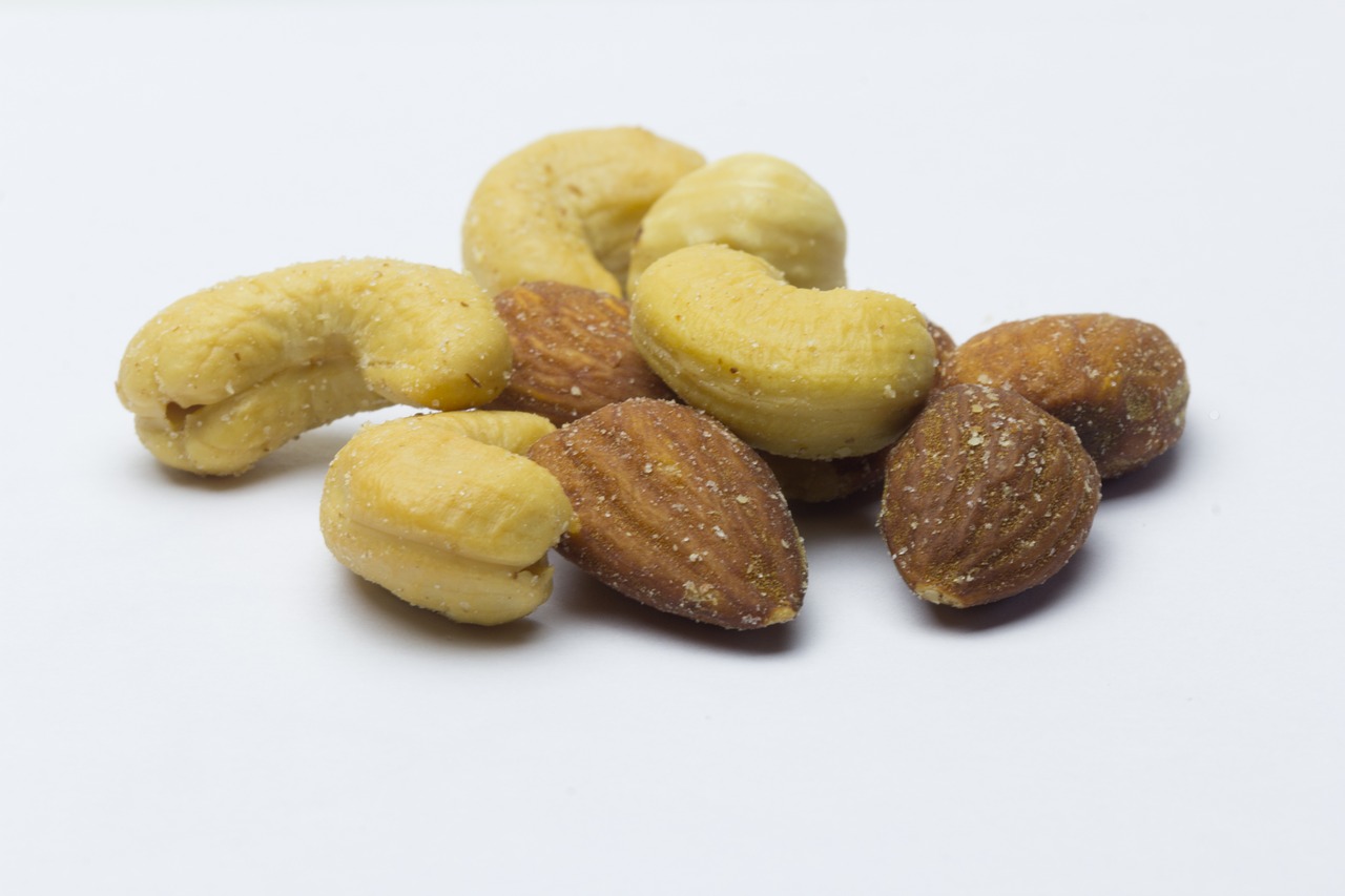 dried fruits cashews almonds free photo