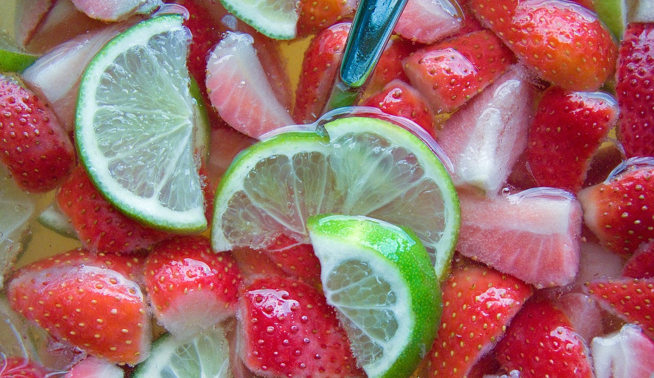 drink punch strawberries free photo