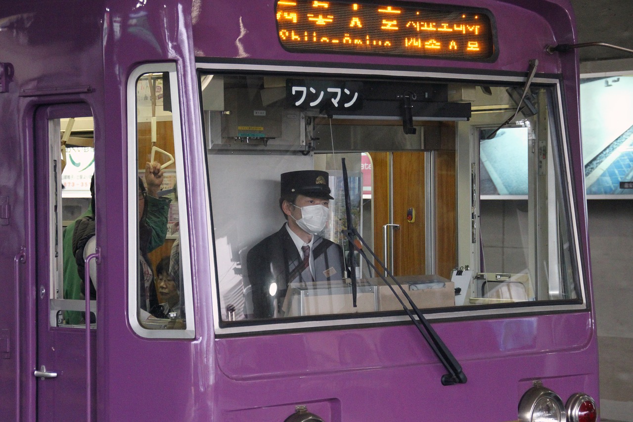 driver  japanese  train free photo