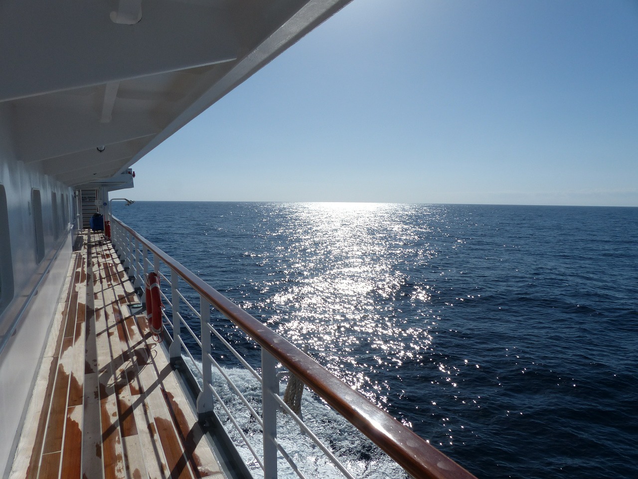driving cruise ship atlantic sun free photo