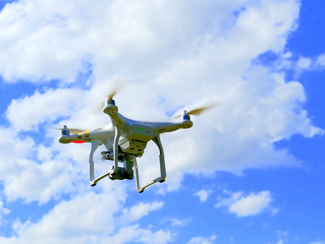 drone quadcopter quadrocopter free photo