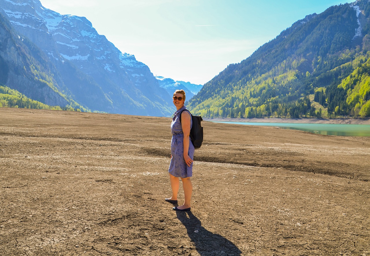 drought  lake klöntal  vacations free photo