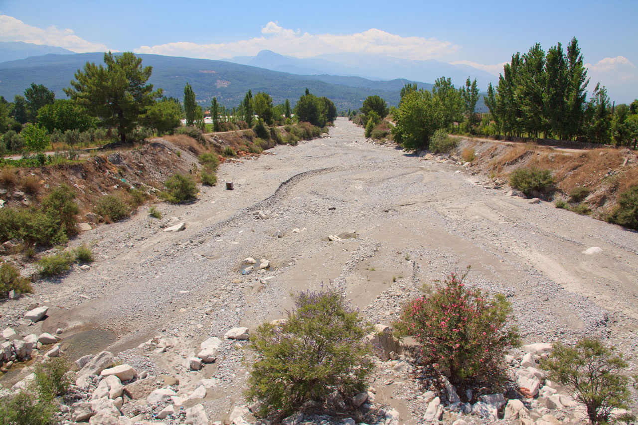 river bed canyon free photo