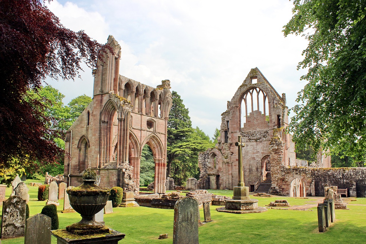 dryburgh abbey  places of interest  scotland free photo