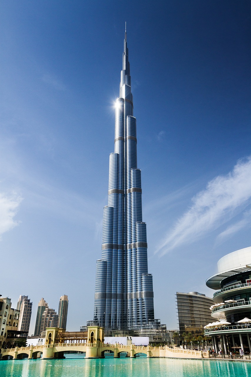 dubai tower arab free photo