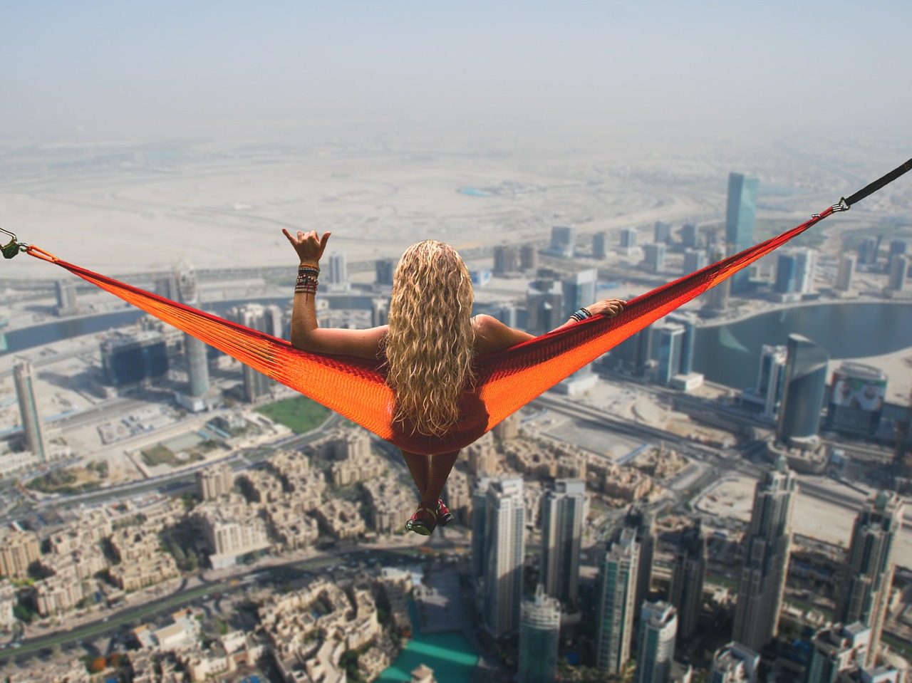 dubai hammock girl free photo