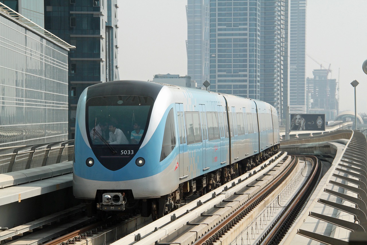 dubai metro rail free photo