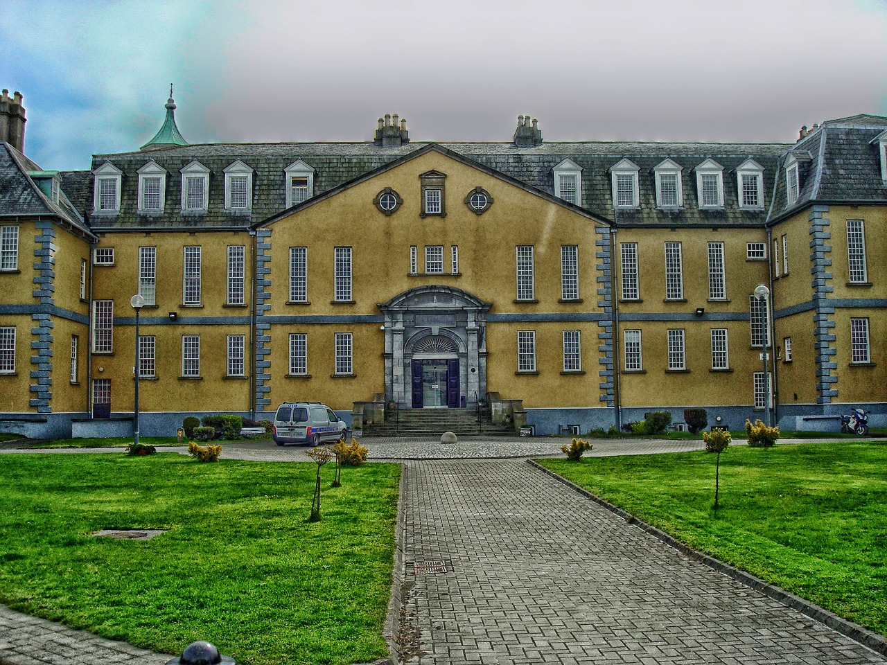 dublin ireland hospital free photo
